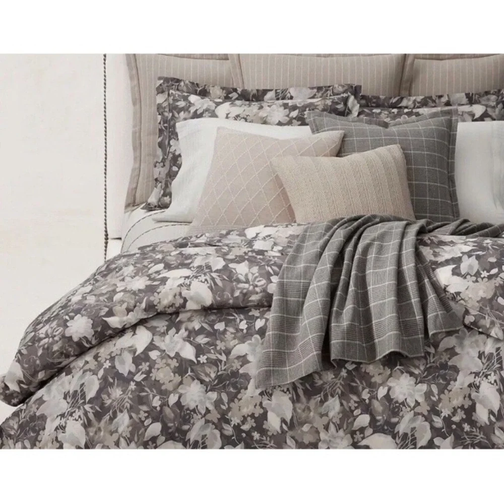 Ralph Lauren -Home-Full/Queen Avery Gray Floral Duvet Cover Bedding